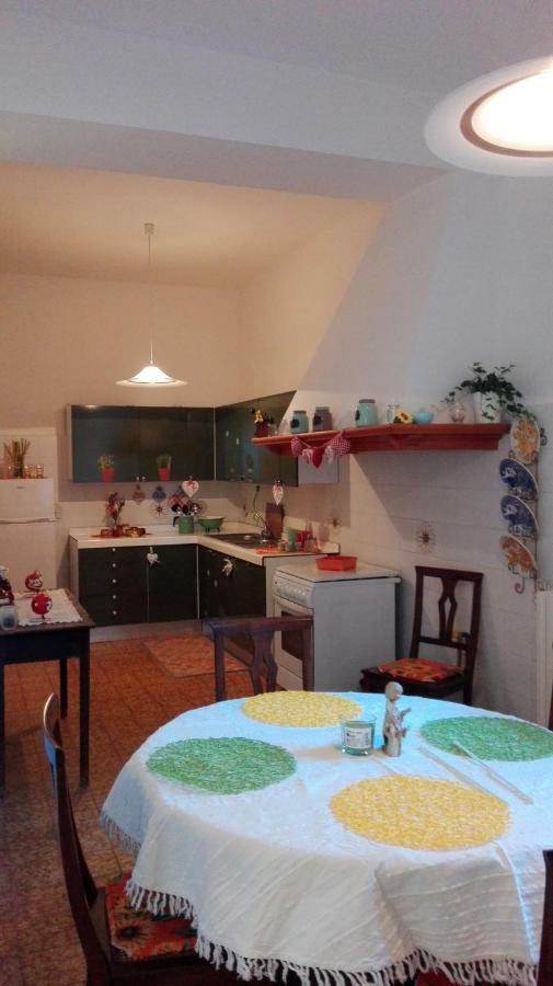 Divino Apartment Villa Viani Bagian luar foto